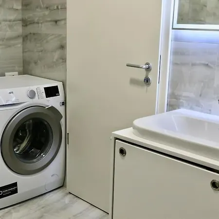 Great Escape Apartment *